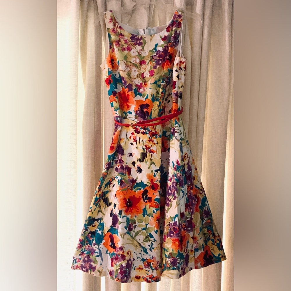 Kasper Floral Midi Dress in White with Orange, Purple, Teal and Pink Accents